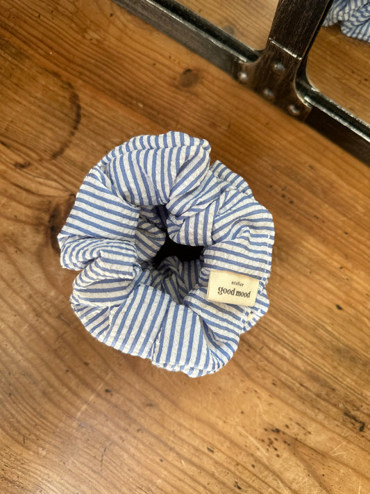 Chouchou rayée bleu & blanc – Happy Stripes | Sunshine Club