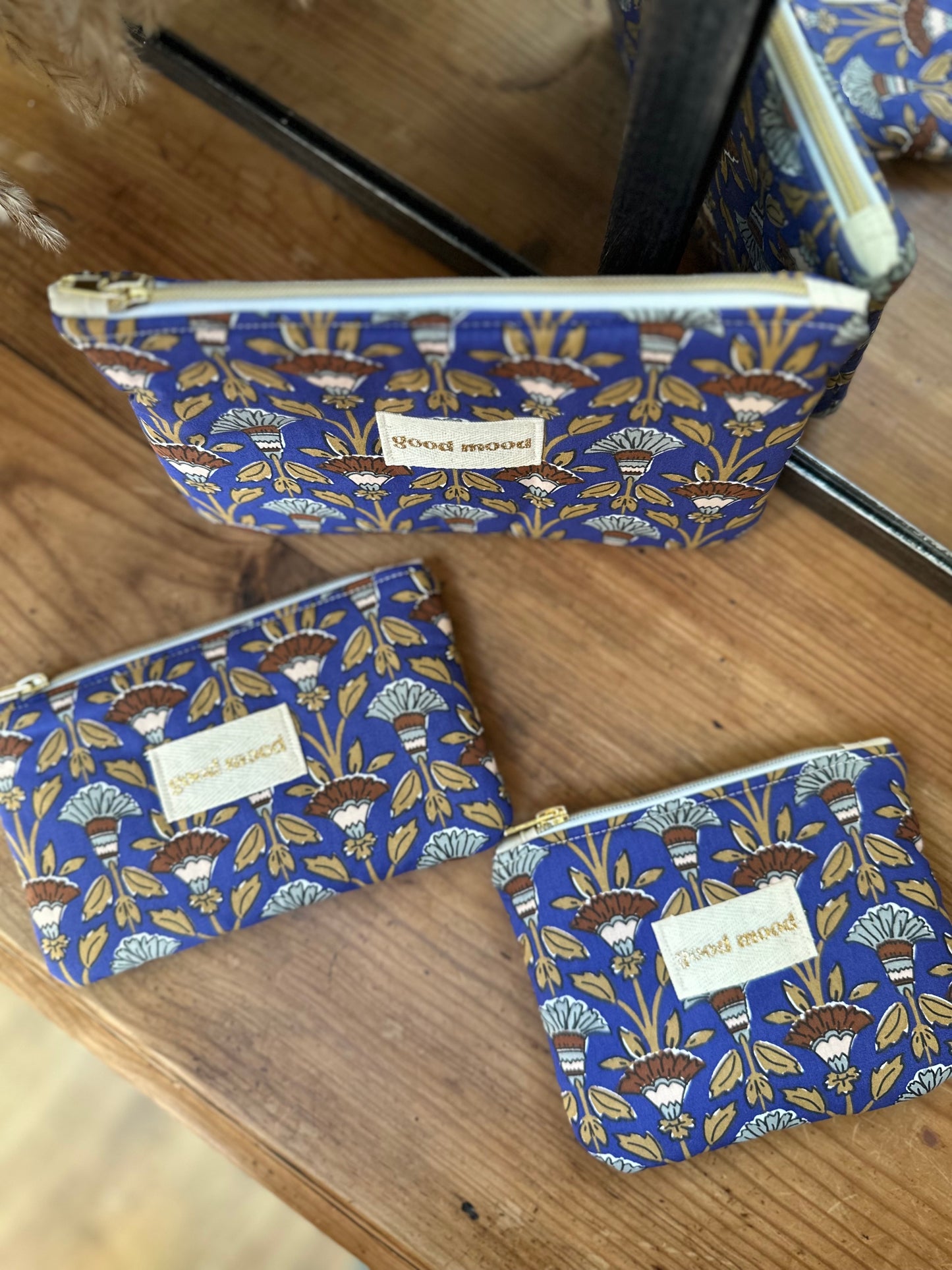 Pochette Medium - Indie blue