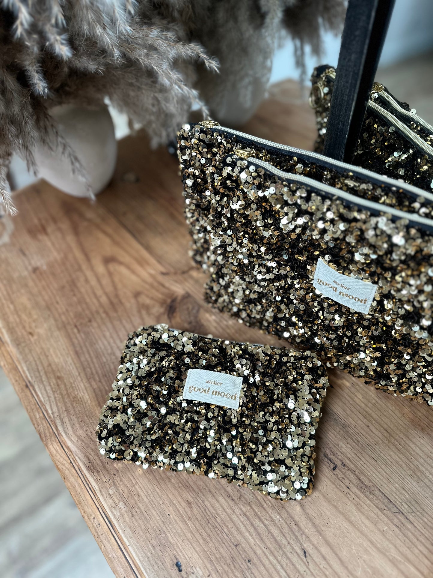 Pochette Médium- Glow Therapy - dorée