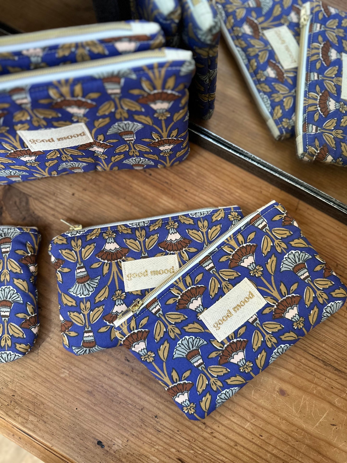 Pochette Medium - Indie blue