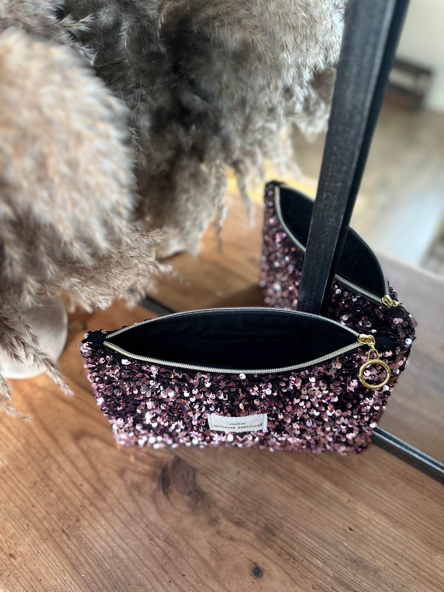 (Précommande) Pochette XL- Glow Therapy